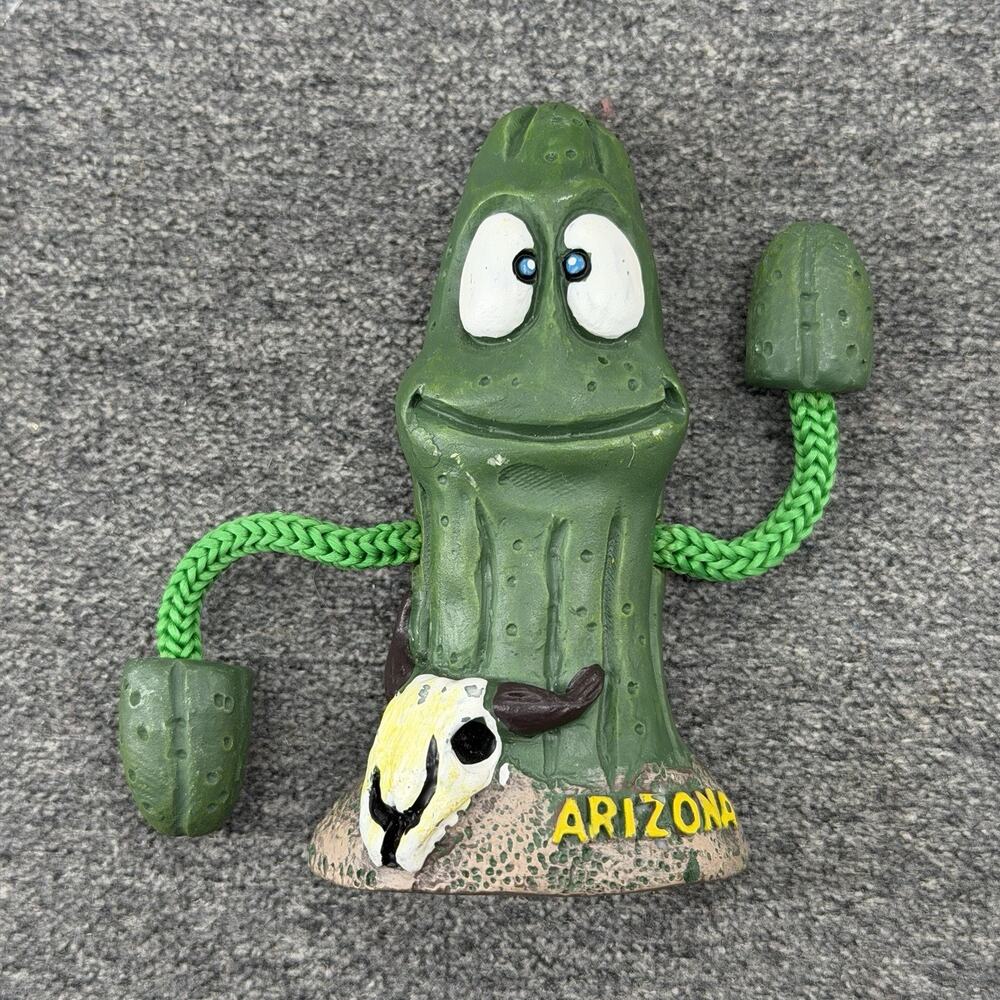 Vintage Arizona Cactus Fridge Magnet Bendy Rope Arms Cow Skull Kitschy Cute